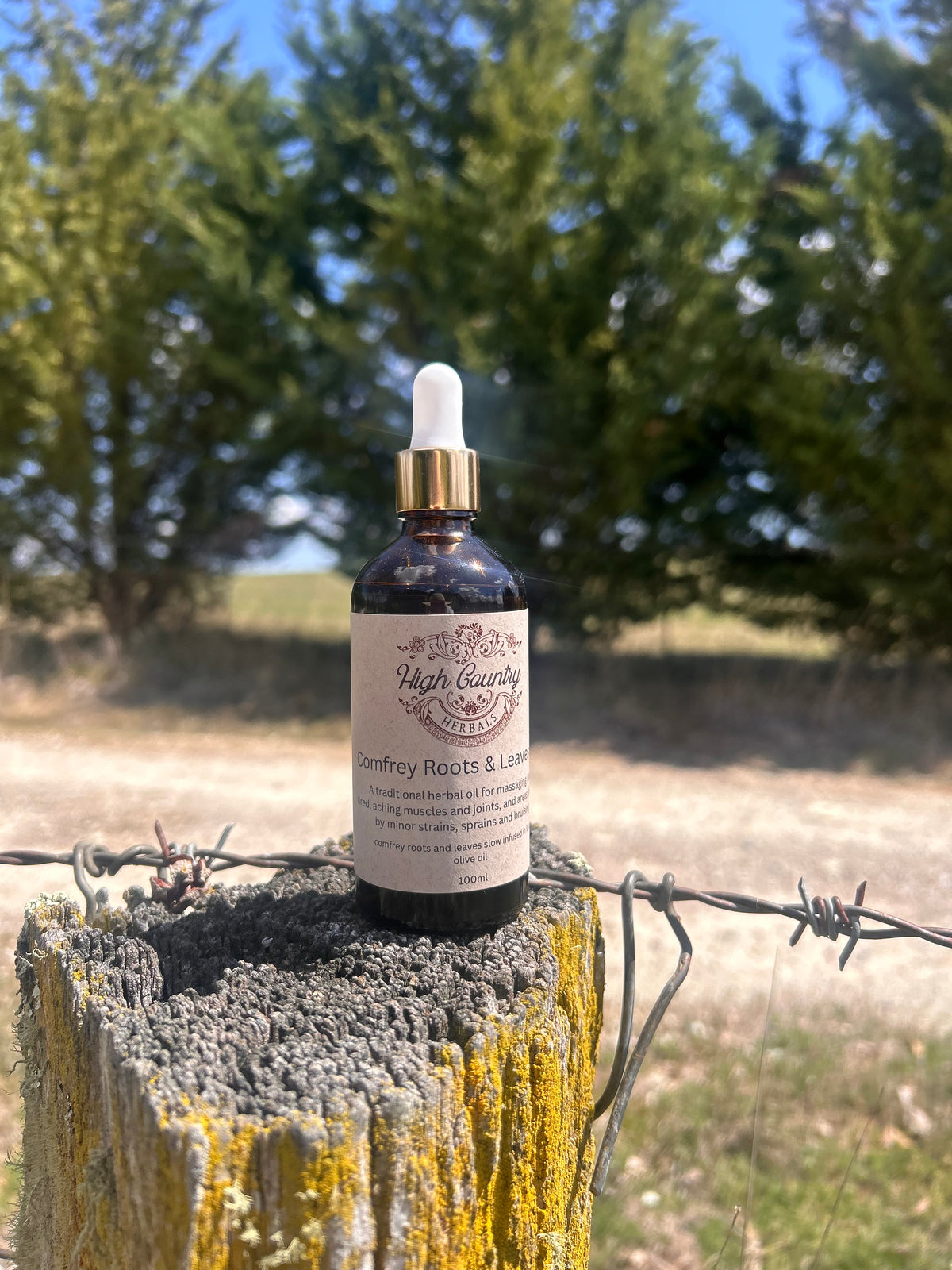 Comfrey Roots & Leaves Oil